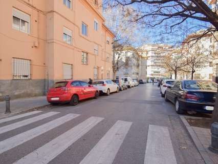 Local comercial en venta en Granada rebajado