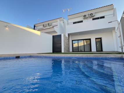 Villa en venta en San Pedro del Pinatar zona San Pedro Del Pinatar rebajada