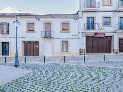 Edificio en venta en Úbeda