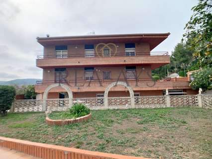 Chalet en venta en Vallirana