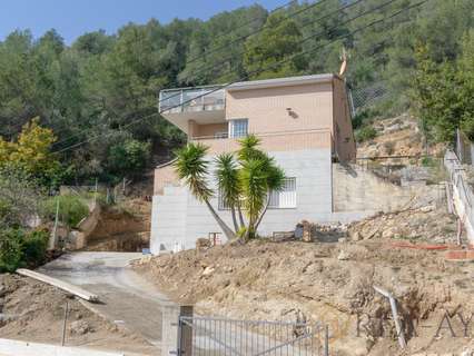 Chalet en venta en Vallirana