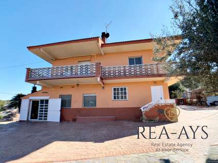 Chalet en venta en Vallirana