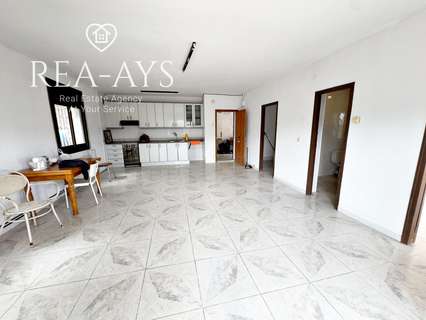 Chalet en venta en Vallirana rebajado