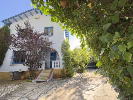 Chalet en venta en Begues rebajado