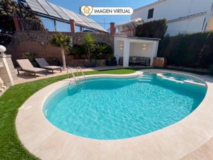 Chalet en venta en Vallirana