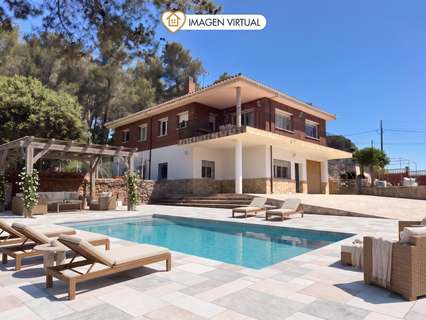 Chalet en venta en Vallirana