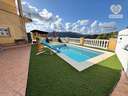 Chalet en venta en Vallirana