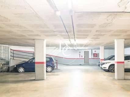 Plaza de parking en venta en Sitges, rebajada