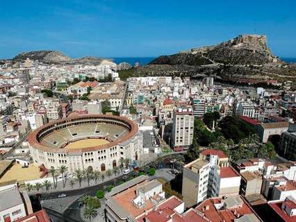Edificio en venta en Alicante