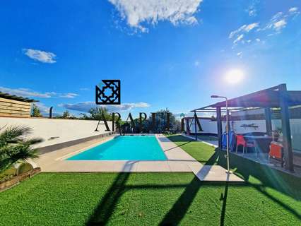 Chalet en venta en La Carlota rebajado