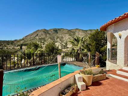 Chalet en venta en Orxeta