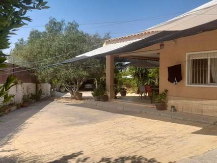 Chalet en venta en Crevillent
