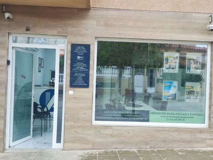 Local comercial en alquiler en Almería zona Retamar