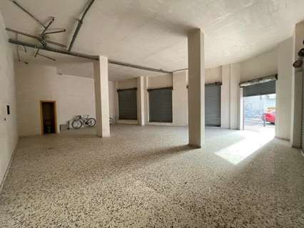 Local comercial en venta en Crevillent