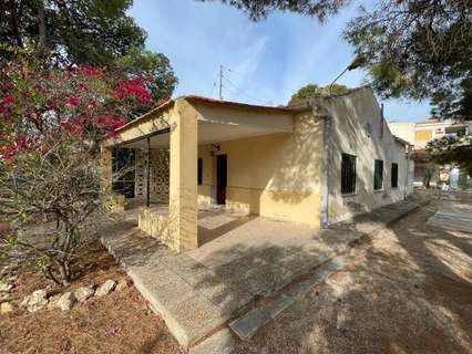 Chalet en venta en Crevillent