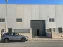 Nave industrial en alquiler en Cox