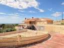 Chalet en venta en Crevillent