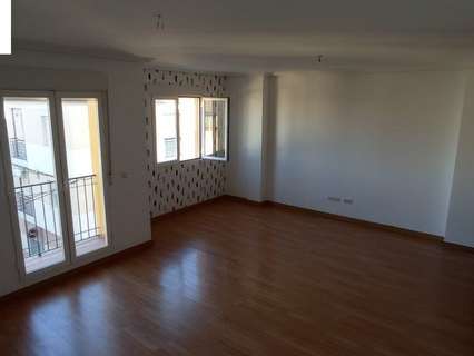Ático dúplex en alquiler en Villatorres