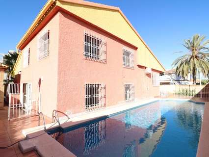Villa en venta en Orihuela zona Cabo Roig