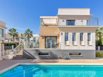 Villa en venta en Orihuela zona Orihuela-Costa