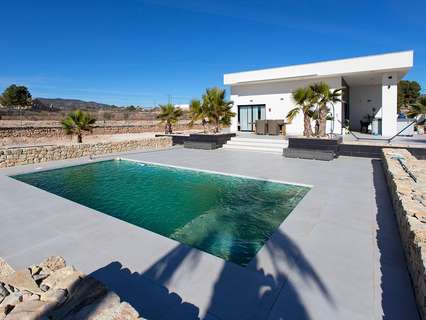 Finca en venta en El Pinós/Pinoso