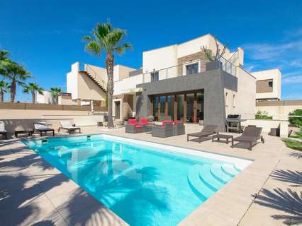 Villa en venta en Torrevieja zona Aguas Nuevas