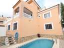 Villa en venta en San Miguel de Salinas zona Las Filipinas rebajada