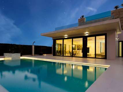 Villa en venta en Orihuela zona Dehesa de Campoamor