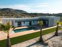 Villa en venta en El Pinós/Pinoso