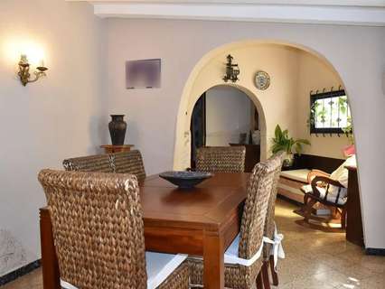 Villa en venta en L'Alfàs del Pi zona Albir