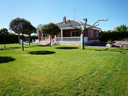 Villa en venta en Traspinedo