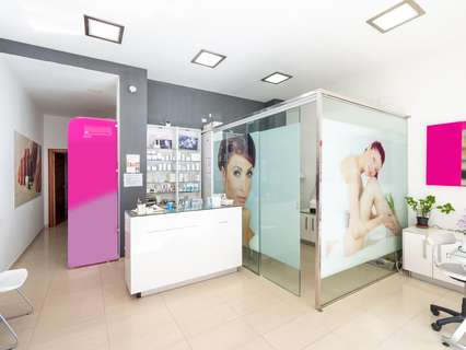 Local comercial en venta en Granada