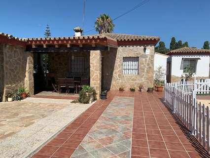 Chalet en alquiler en Chiclana de la Frontera