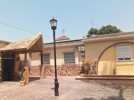 Chalet en venta en Crevillent