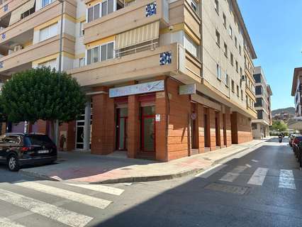 Local comercial en alquiler en Petrer