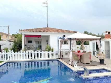 Chalet en venta en La Pobla de Vallbona rebajado