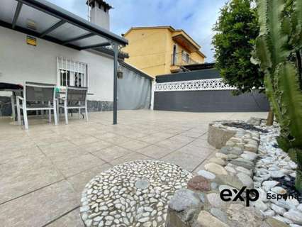 Chalet en venta en Abrera