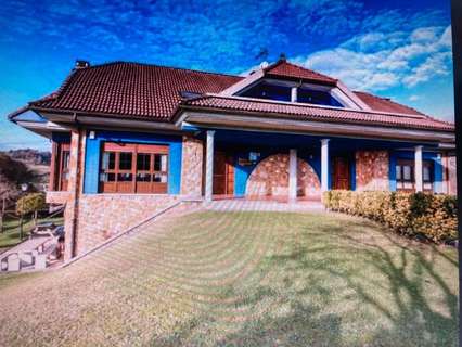 Chalet en venta en Piloña