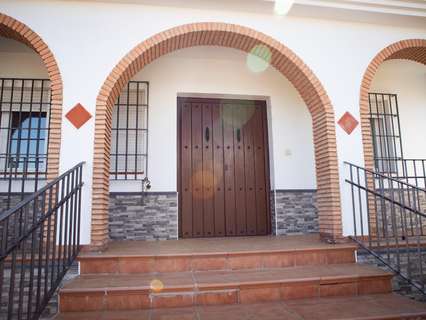 Chalet en venta en Villanueva del Rosario rebajado