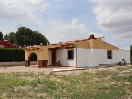 Chalet en venta en Tobarra
