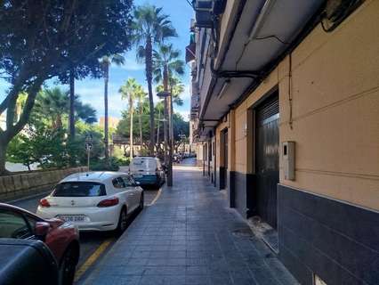 Local comercial en venta en Almería rebajado