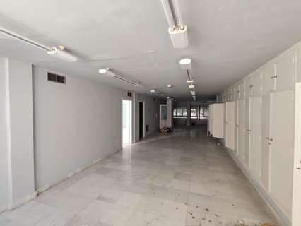 Local comercial en venta en Almería