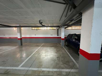 Plaza de parking en venta en Estepona rebajada