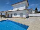 Casa en venta en L'Escala rebajada