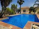 Chalet en venta en Coín