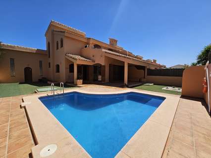 Villa en venta en Cartagena zona La Manga Club