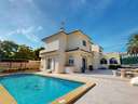 Villa en venta en Los Alcázares zona Los Narejos