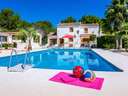 Villa en venta en Benissa zona 03725