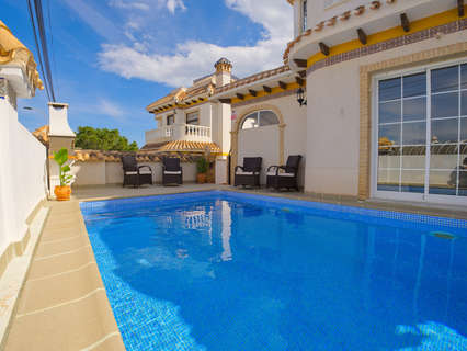 Villa en venta en Torrevieja zona Torrevieja