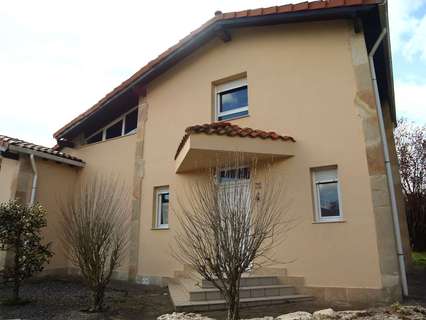 Villa en venta en Molledo